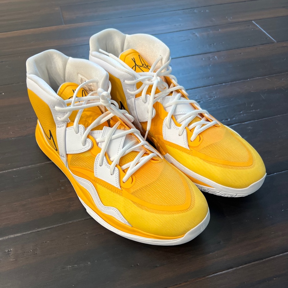 Nike Kyrie Infinity TB University Gold 2022